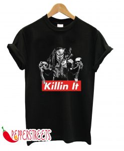 Predator Killin It Holding Skulls Science Fiction T-Shirt