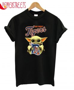 Baby Yoda Detroit Tigers T-Shirt