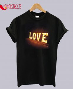 L O V E 2 T-Shirt