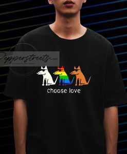 Choose Love LGBT Funny Dog Classic T-shirt